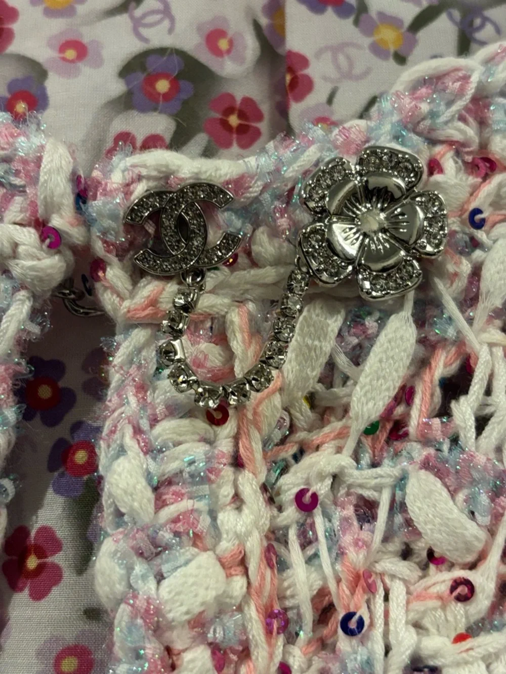 NWOT CHANEL SAMPLE Textured Woven with sequins Jacket in Pastels Sz 40